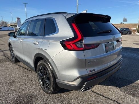 Used 2024 Honda CR-V Sport Touring image 9