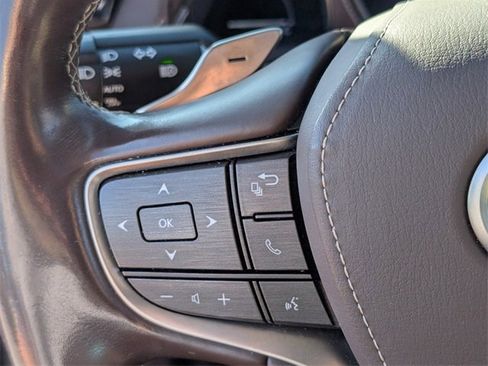 Used 2018 Lexus LS 500 AWD image 23