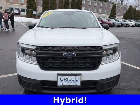 Used 2023 Ford Maverick XL image 2
