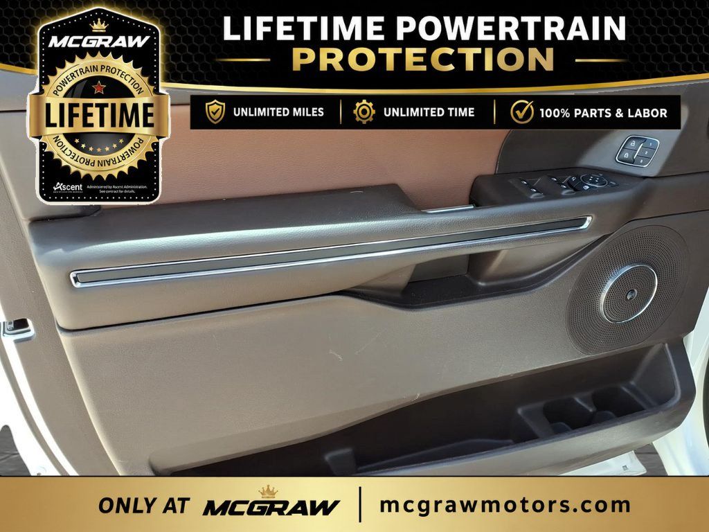 Used 2022 Ford Expedition Max King Ranch AWD/4WD image 9