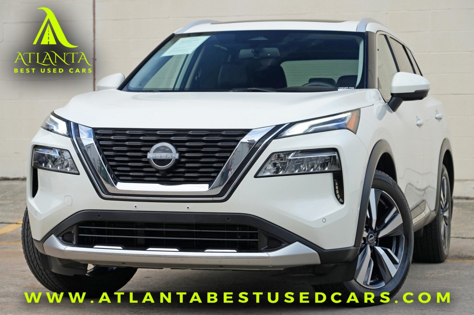 Used 2023 Nissan Rogue Platinum FWD image 1