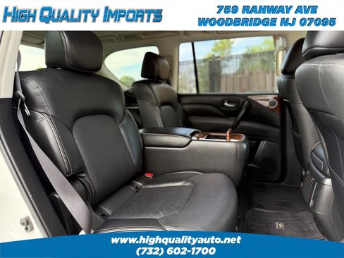 Used 2019 INFINITI QX80 Luxe w/ 22" Wheel Package AWD/4WD image 24