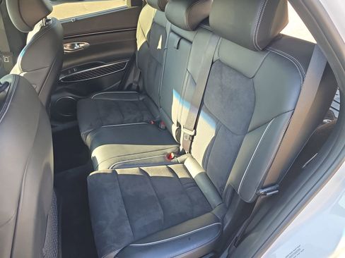 Used 2022 Genesis GV70 3.5T Sport w/ Sport Prestige Package image 15