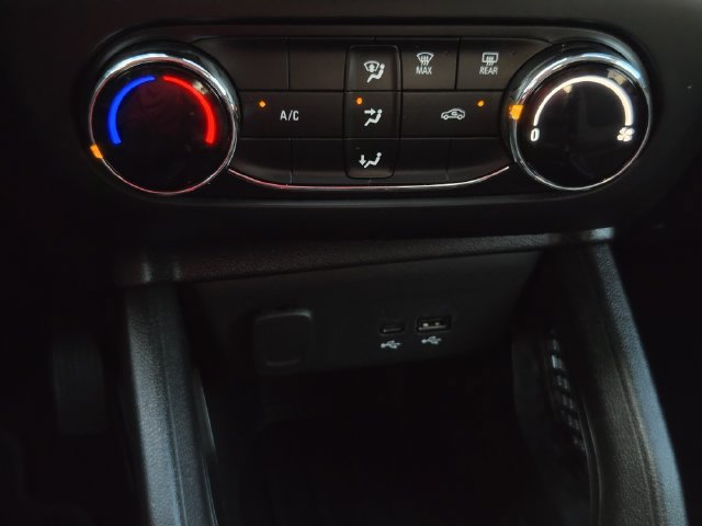 Used 2024 Chevrolet TrailBlazer LS w/ LS Convenience Package FWD image 17