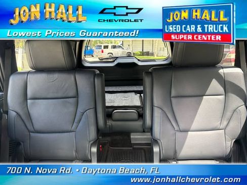 Used 2025 Toyota Sequoia Platinum AWD/4WD image 24