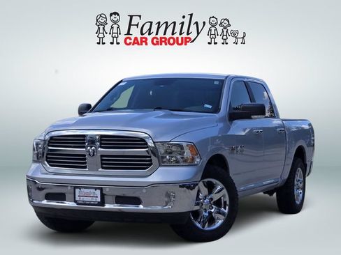 Used 2018 RAM 1500 Lone Star AWD/4WD image 1