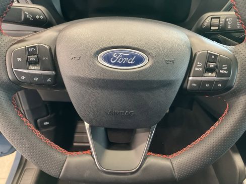 Used 2023 Ford Escape ST-Line Select image 14