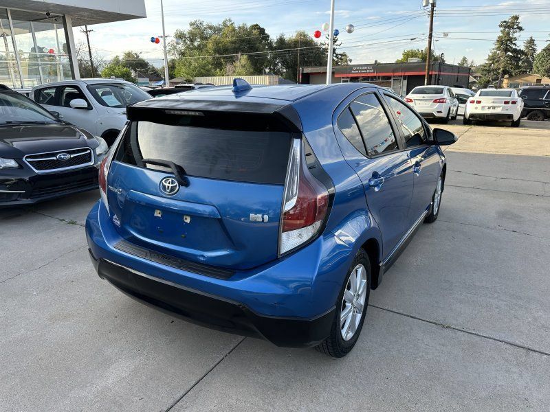 Used 2017 Toyota Prius C Two FWD image 7
