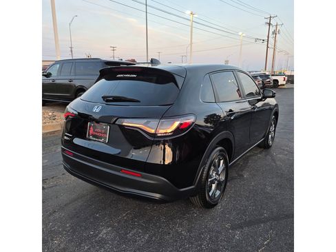 New 2026 Honda HR-V LX image 12