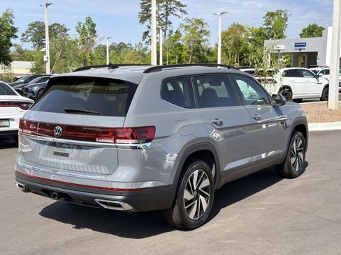 New 2026 Volkswagen Atlas SE FWD image 5