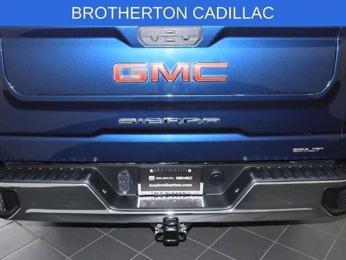 Used 2022 GMC Sierra 1500 SLT AWD/4WD image 17