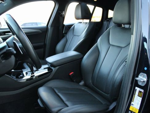 Used 2020 BMW X4 M40i w/ Driving Assistance Package image 8