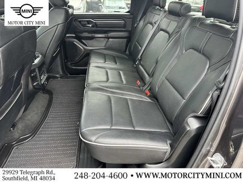 Used 2022 RAM 1500 Limited AWD/4WD image 15
