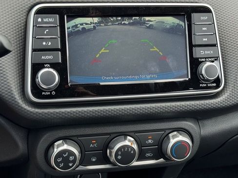 New 2025 Nissan Kicks Play S image 15