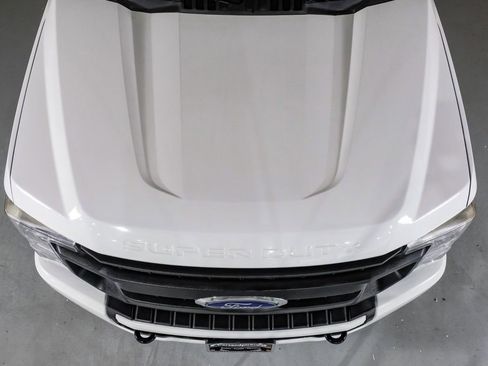 Used 2021 Ford F250 XL w/ Power Equipment Group image 29