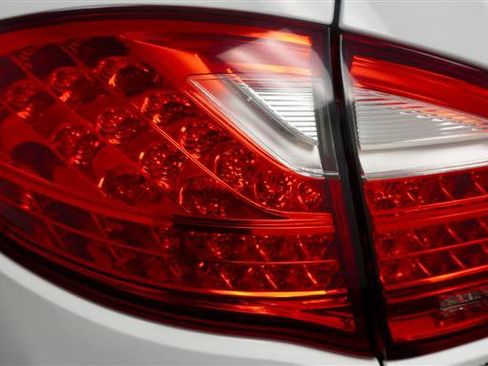 Used 2013 Porsche Cayenne S image 43