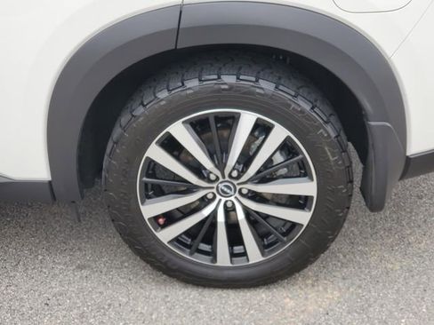 Certified 2024 Nissan Pathfinder Platinum w/ Cargo Package image 10