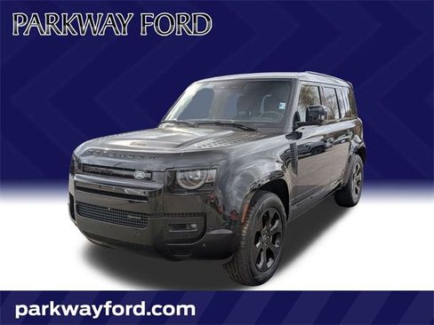 Used 2023 Land Rover Defender 110 X-Dynamic SE image 1