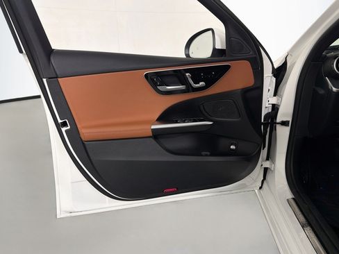 Certified 2024 Mercedes-Benz C 300 Sedan image 22