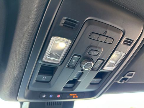 Used 2023 Chevrolet Tahoe High Country image 66