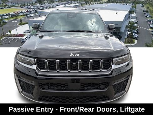 New 2026 Jeep Grand Cherokee L Limited w/ Luxury Tech Group II AWD/4WD image 8