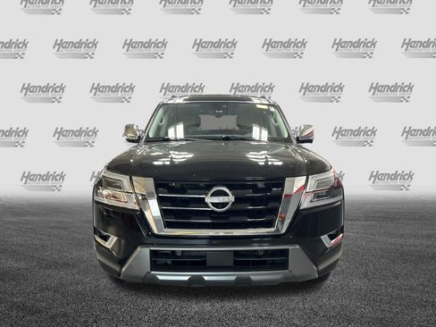 Used 2024 Nissan Armada Platinum w/ Captain's Chairs Package AWD/4WD image 3