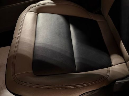 Used 2024 Ford Bronco Wildtrak image 14