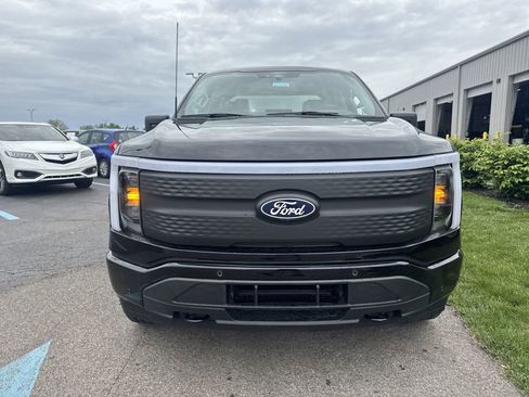New 2025 Ford F150 Lightning Flash image 8