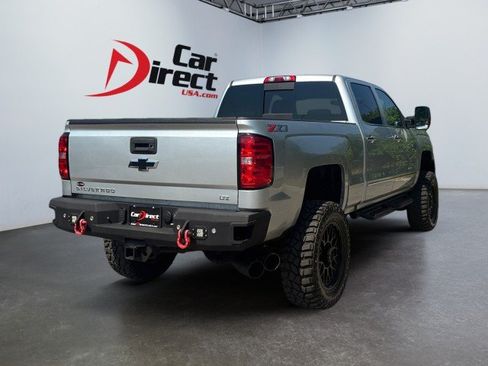 Used 2018 Chevrolet Silverado 2500 LTZ w/ Duramax Plus Package AWD/4WD image 5