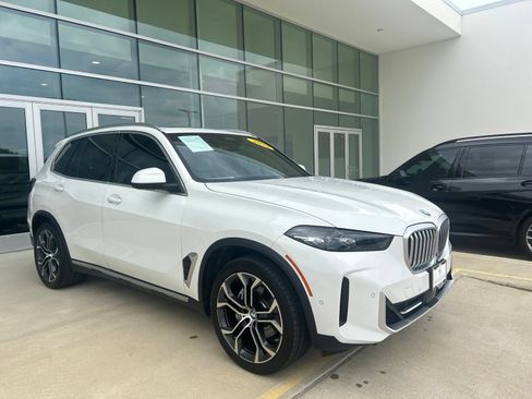 Certified 2024 BMW X5 sDrive40i w/ Parking Assistance Package RWD image 11