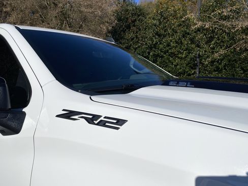 Used 2024 Chevrolet Silverado 1500 ZR2 image 45