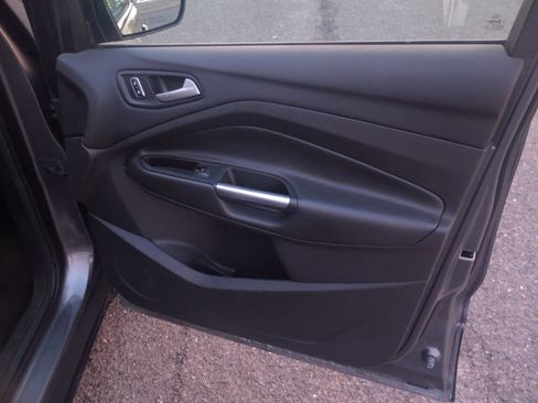 Used 2014 Ford Escape SE w/ Equipment Group 201A image 21