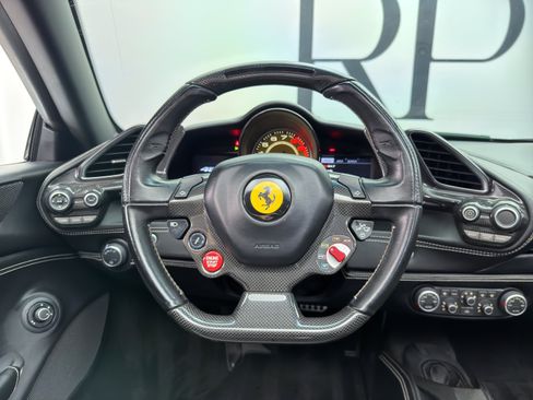Used 2017 Ferrari 488 Spider RWD image 27