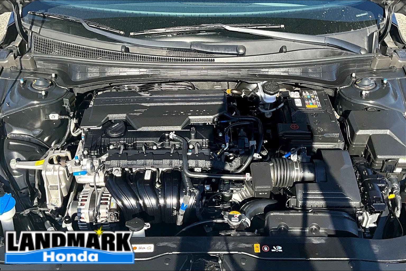 Used 2026 Hyundai Elantra SE FWD image 9