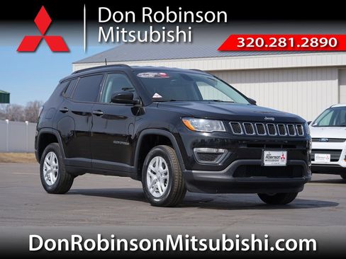 Used 2018 Jeep Compass Sport image 1