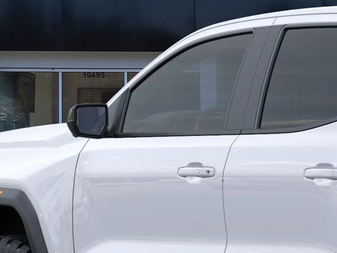 New 2026 GMC Canyon Elevation w/ Technology Package AWD/4WD image 12