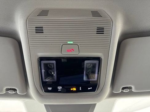 Certified 2026 Volkswagen Atlas SE AWD/4WD image 15