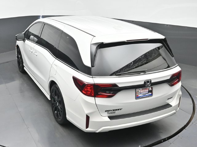 Certified 2026 Honda Odyssey Sport-L image 32