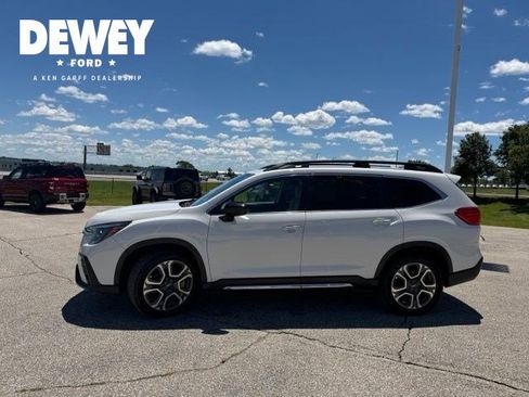 Used 2024 Subaru Ascent Limited AWD/4WD image 8