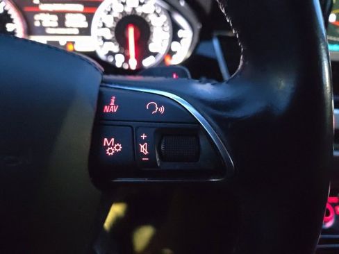 Used 2015 Audi A8 L 4.0T w/ Premium Package image 6