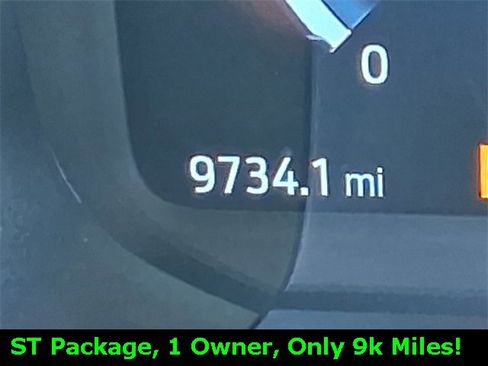 Used 2025 Ford Explorer ST w/ Sun And Sound Package image 33