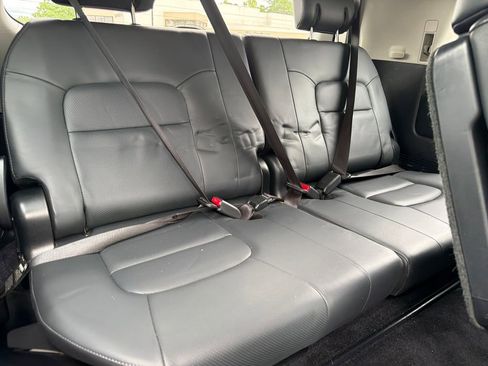 Used 2018 Toyota Land Cruiser AWD/4WD image 39