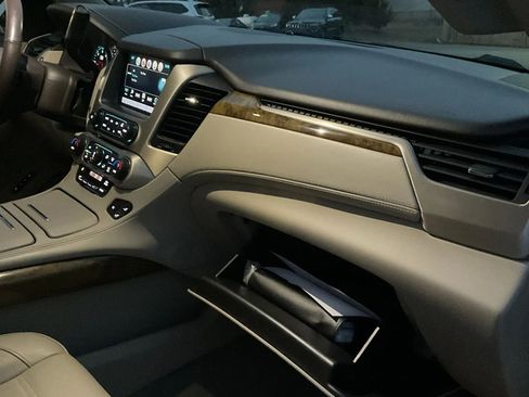 Used 2017 GMC Yukon Denali w/ Open Road Package image 29