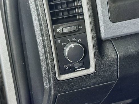 Used 2020 RAM 1500 Tradesman RWD image 22