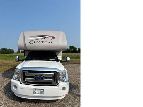 Used 2013 Ford F550 2WD Regular Cab Super Duty w/ Payload Upgrade Pkg image 7