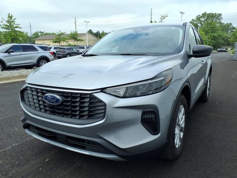 Certified 2024 Ford Escape Active w/ Tech Pack #1 AWD/4WD image 3