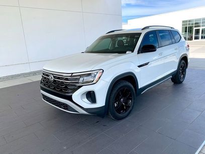 Used 2024 Volkswagen Atlas Peak Edition SE