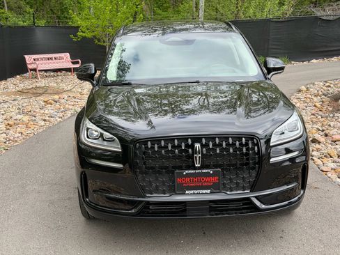Certified 2023 Lincoln Corsair Reserve w/ Equipment Group 202A AWD/4WD image 8