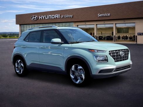 New 2026 Hyundai Venue SEL FWD image 10