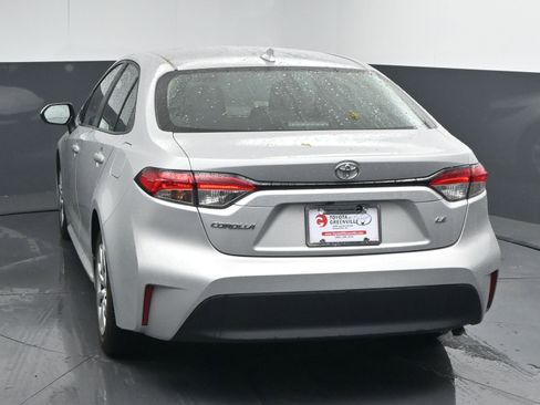 Certified 2024 Toyota Corolla LE image 7